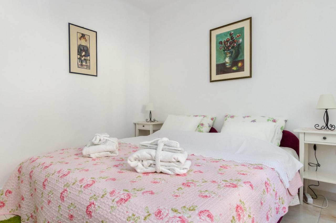 For All Seasons Apartment สปลิท ภายนอก รูปภาพ