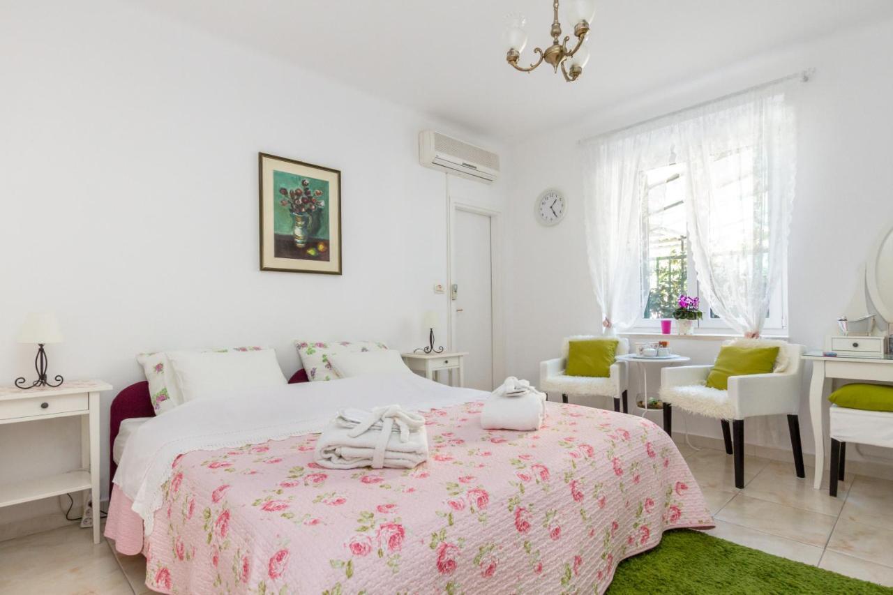 For All Seasons Apartment สปลิท ภายนอก รูปภาพ